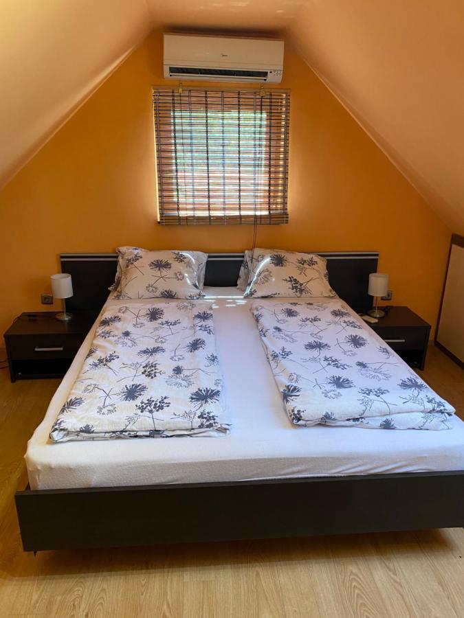 Diofa Apartman Siófok Eksteriør bilde